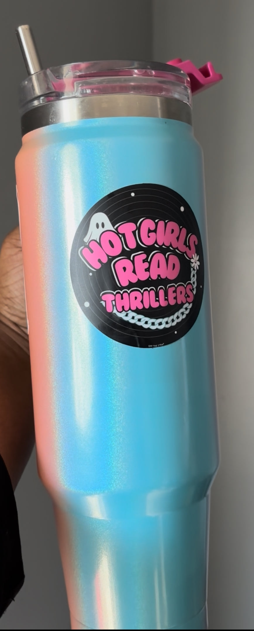 “Hot girls read thrillers” Sticker