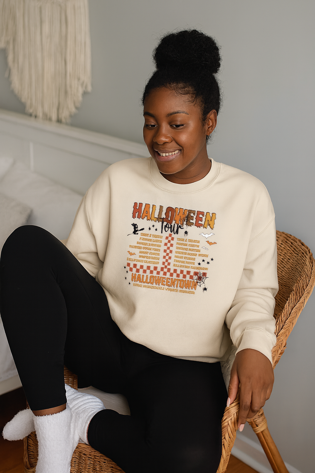 “Halloween Tour Retro” Sweatshirt